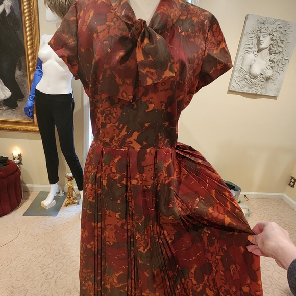 Vintage Shirtwaist Dress Fit and Flare Size Small Floral Design - Picture 9 of 13